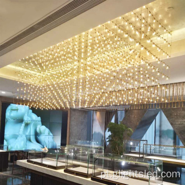 Lustre com luz pendente suspensa no lobby de hotel moderno personalizado